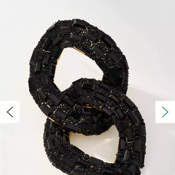 Anthropologie- Violet & Brooks Linked Drop Earrings - Black - Picture 2 of 8